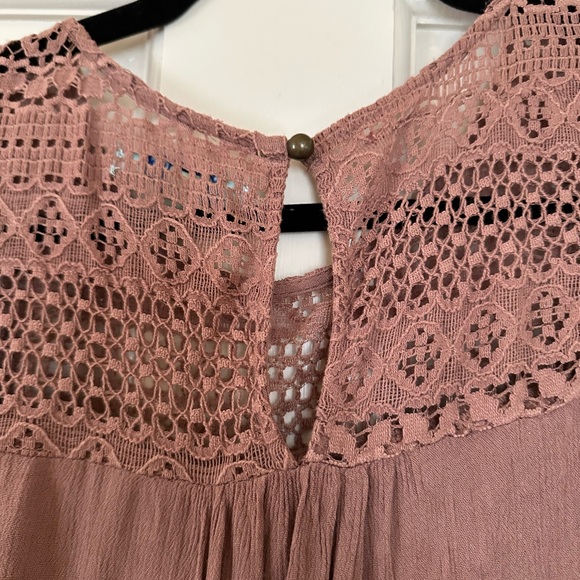 Spring dress - Picture 6 of 8